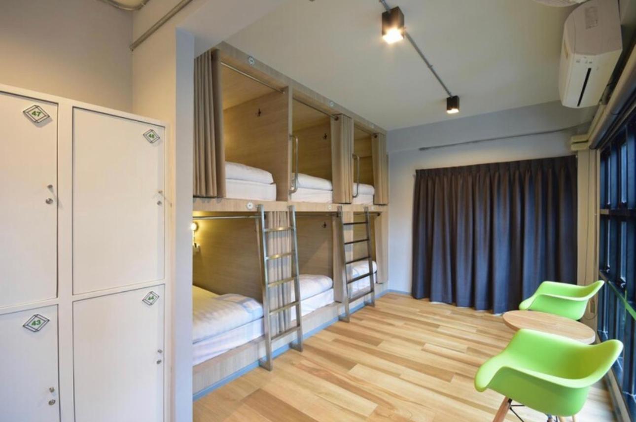Bangkok Silom Chat Box Hostel ภายนอก รูปภาพ