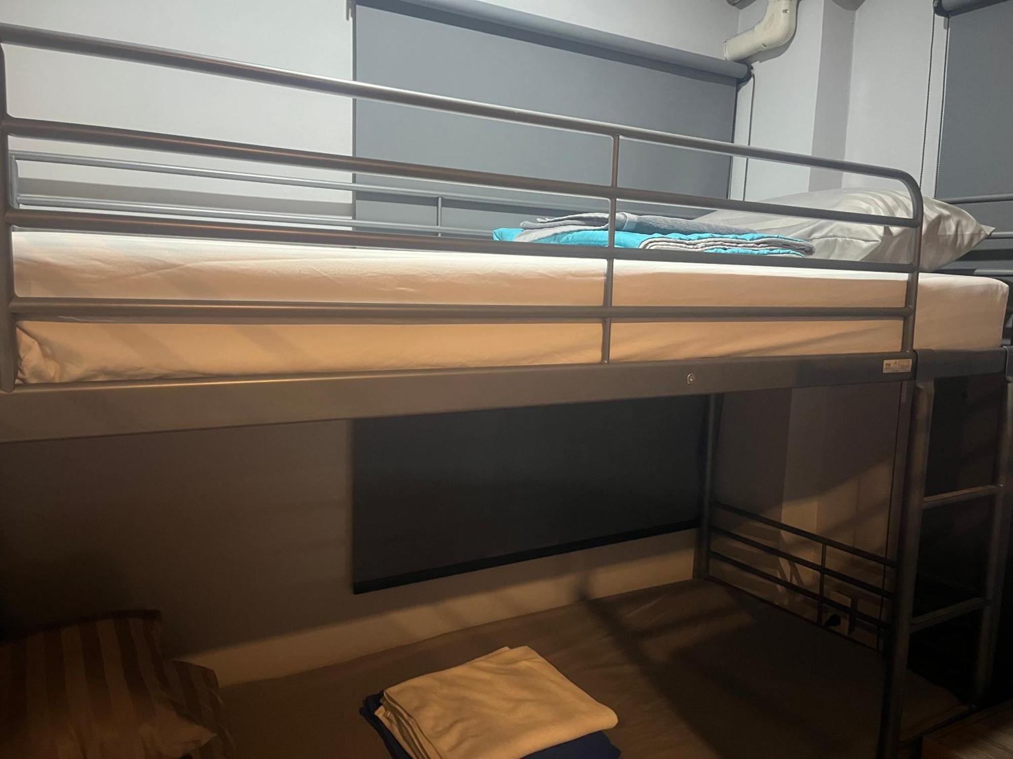 Bangkok Silom Chat Box Hostel ภายนอก รูปภาพ